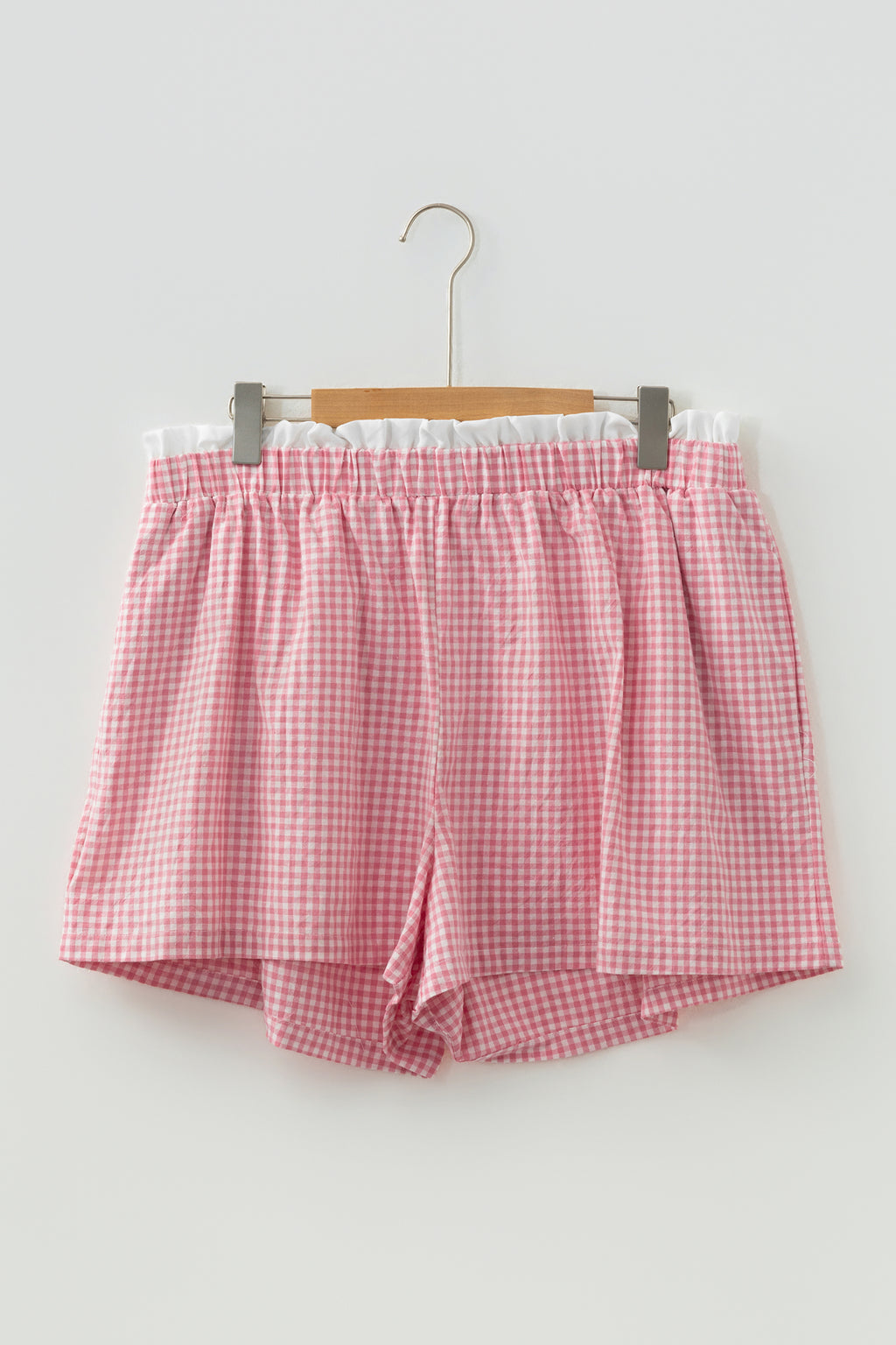 Pink Contrast Trim Plaid Print Plus Size Shorts